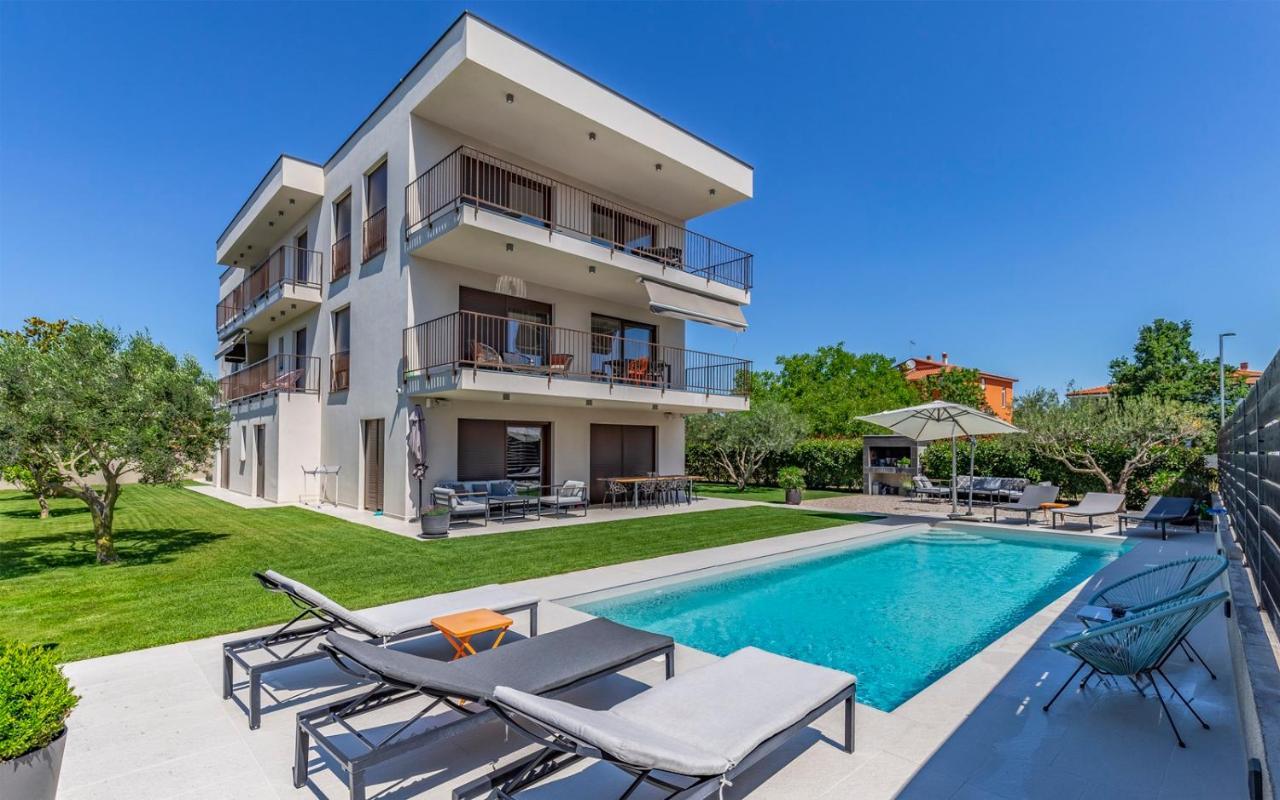 Ap Caci Mit Pool - Istriensonne 0712-0737 Apartamento Medulin Exterior foto