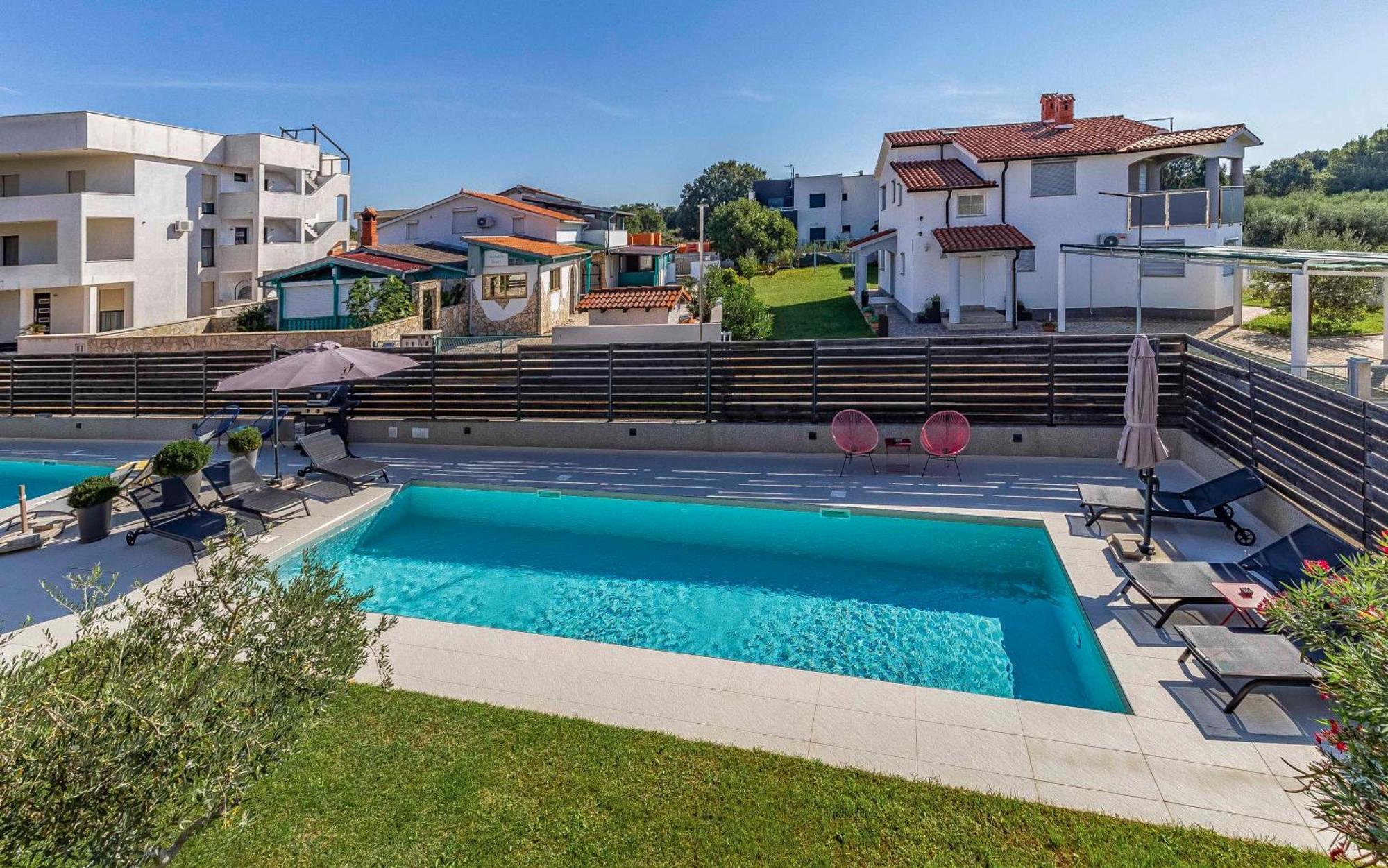 Ap Caci Mit Pool - Istriensonne 0712-0737 Apartamento Medulin Exterior foto